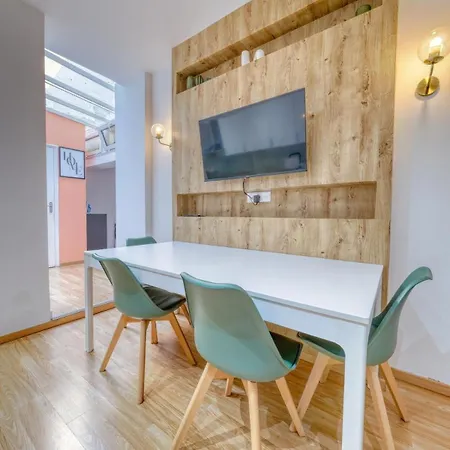 Daire The Big House - 8 Bedrooms Reims